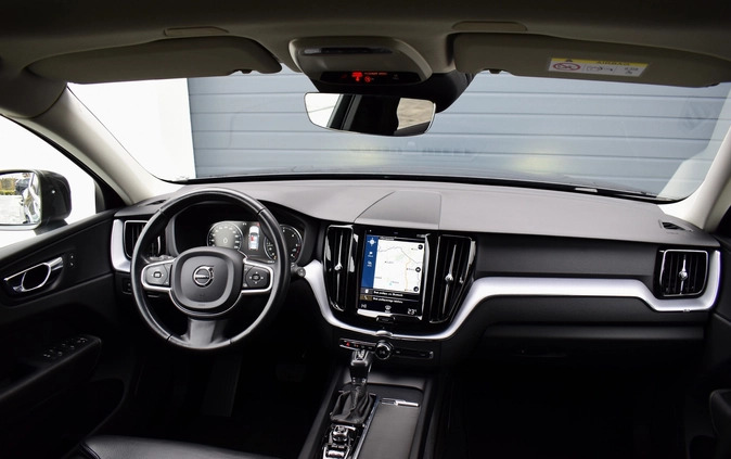 Volvo XC 60 cena 117900 przebieg: 142000, rok produkcji 2020 z Kielce małe 254